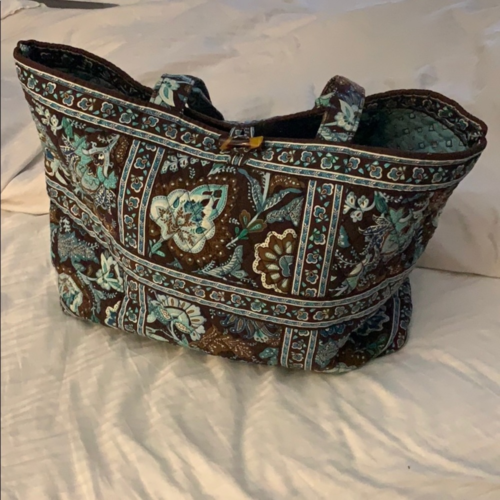 Vera Bradley tote bag